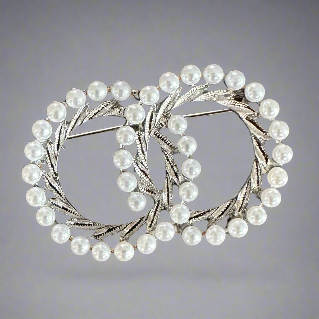 Double Circle Brooches- Silver