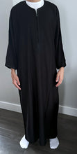 Load image into Gallery viewer, Luxurious Moroccan Thobes -Fez- Black